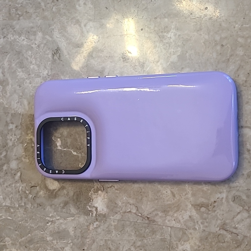 IPHONE 13 Case Purple